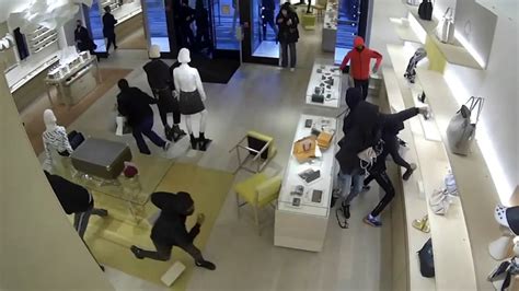 california louis vuitton robbery.